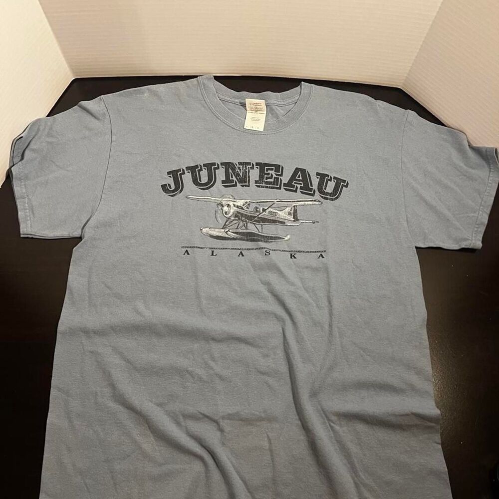 Juneau Alaska Seaplane Graphic T Shirt Mens Large Light Blue Floatplane Gildan